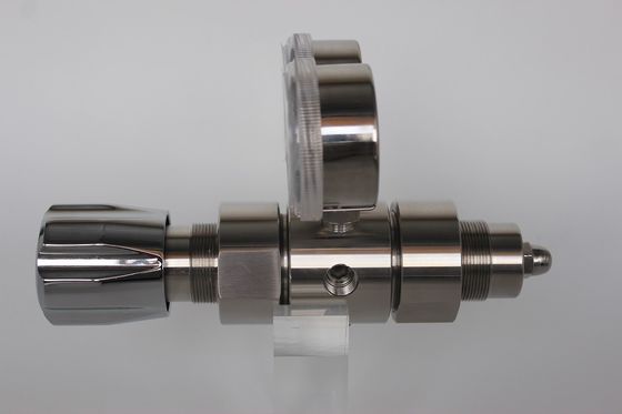 Regulador de oxigénio de aço inoxidável de laboratório de alta pressão com dupla fase W21.8 G5/8