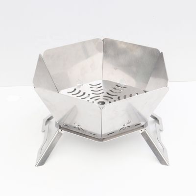 Forno de fogão portátil de carvão de madeira para churrasco com design de dobragem superior 570mm*570mm*300cm