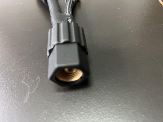Suporte personalizado para conector de alimentação 10-25 Plug to M16 * 1.5 Adaptador de porca giratória feminina
